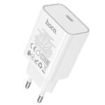 Hoco C143A charging iPhone with PD20W fast charging technology